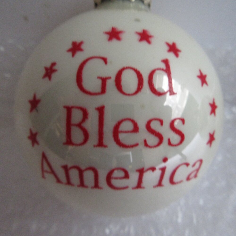 USA God Bless America Glass Christmas Ornament & Avon Patriotic Flag Lot of 4 - Picture 9 of 15